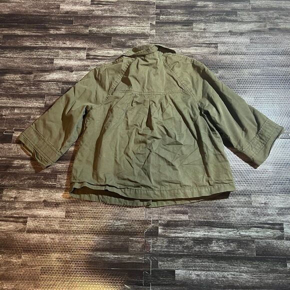 Old Navy Women's Green Twill Button Front Swing Jacket - Picture 3 of 3
